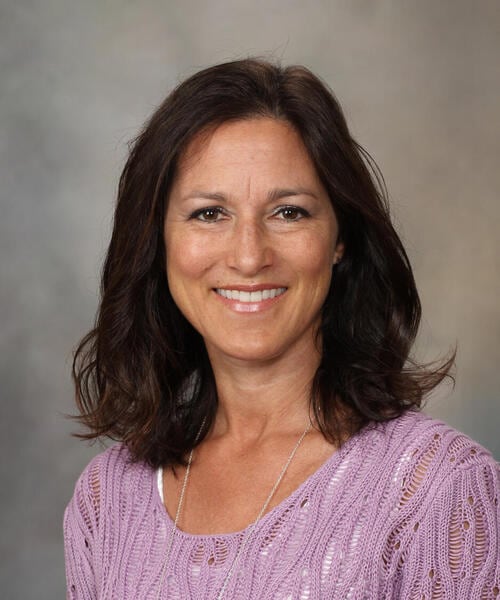 Della J. Derscheid