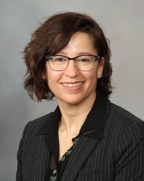 N. Nora Bennani