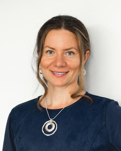 Alina M. Allen