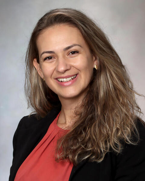 Suelen Lucio Boschen De Souza