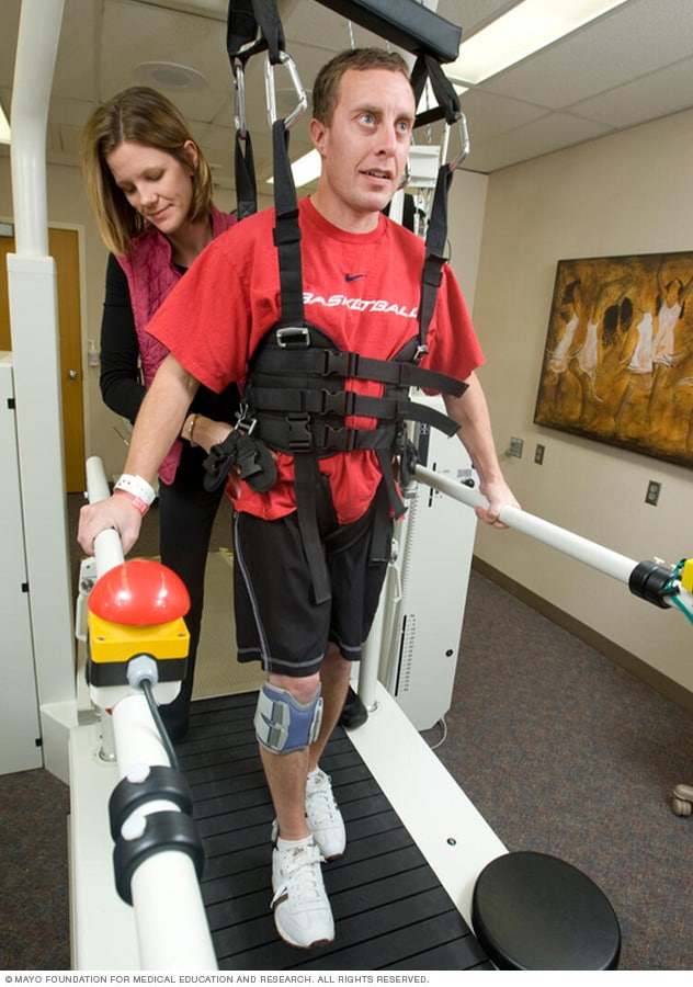 Una persona durante un entrenamiento locomotor