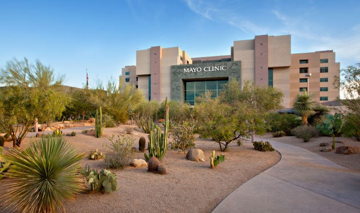مستشفى مايو كلينك في ولاية أريزونا