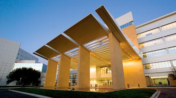 مبنى ومستشفى Mayo Clinic – ولاية فلوريدا